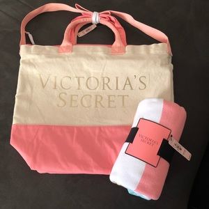 Victoria Secret Cooler Tote + Beach Blanket Bundle